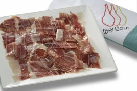 Plato con cortes de jamón ibérico