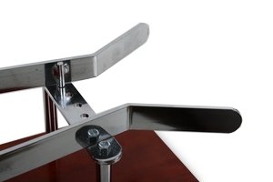 Easily adjustable width positions available for the clamp ham stand